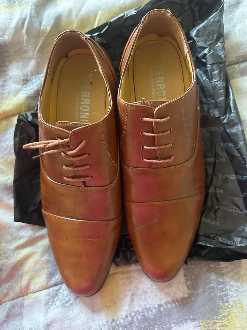 Men’s Tan Leather Lace-Up Oxford